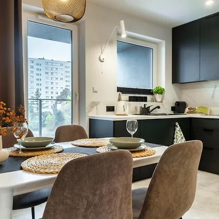 Saskie Kompozytorow Polskich 5 Apartment *