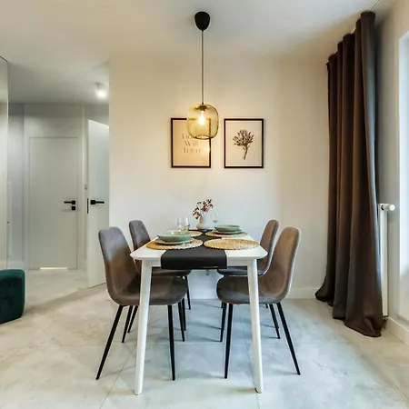 Saskie Kompozytorow Polskich 5 Apartment